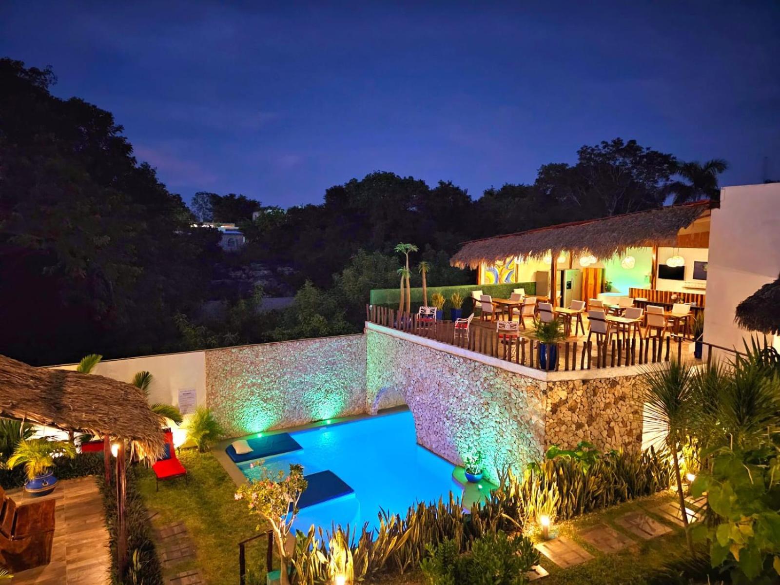 Mayan Majesty Boutique Hotel Вальядолід Екстер'єр фото