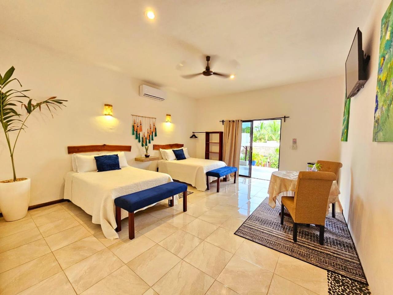 Mayan Majesty Boutique Hotel Вальядолід Екстер'єр фото