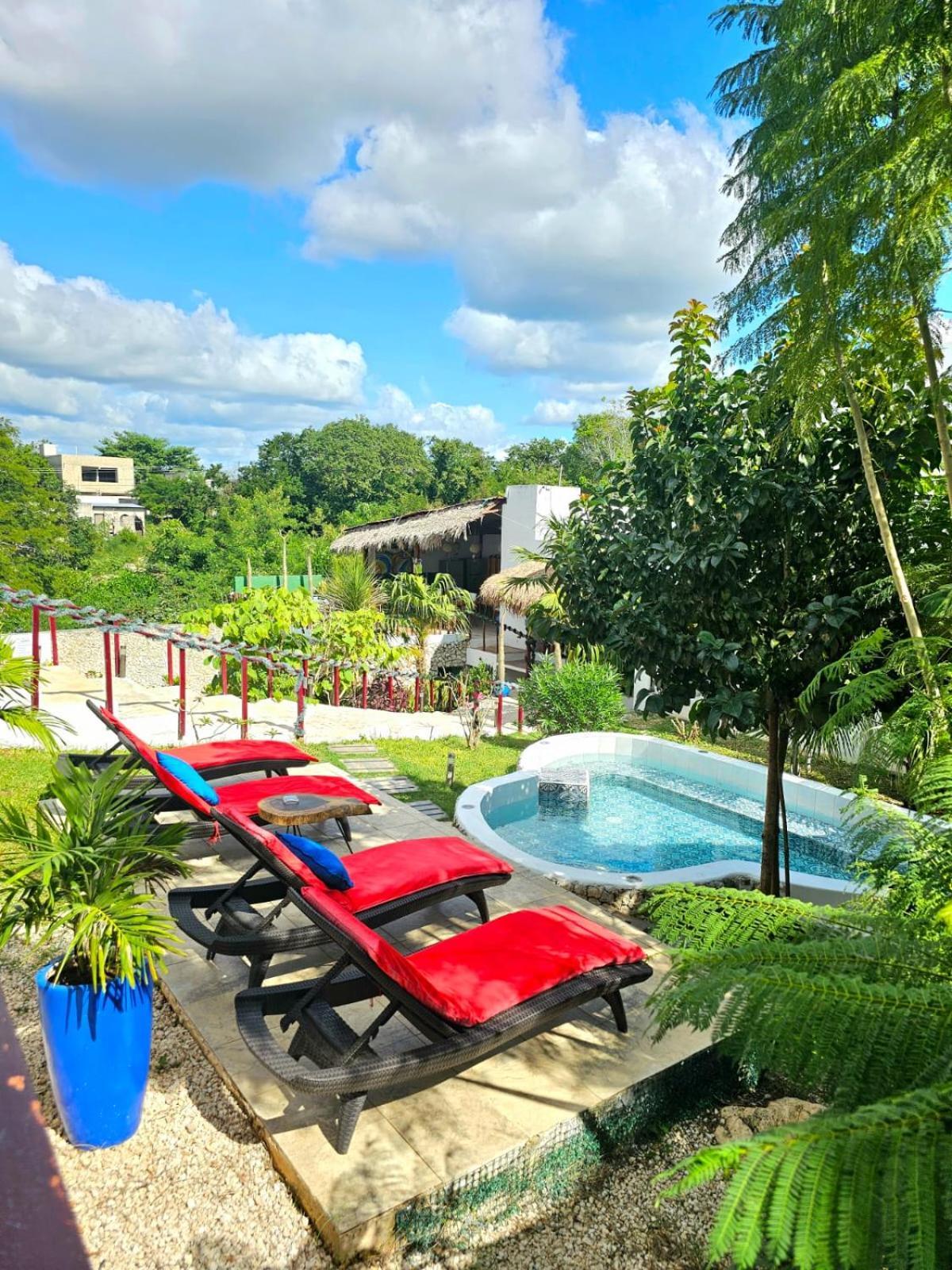 Mayan Majesty Boutique Hotel Вальядолід Екстер'єр фото